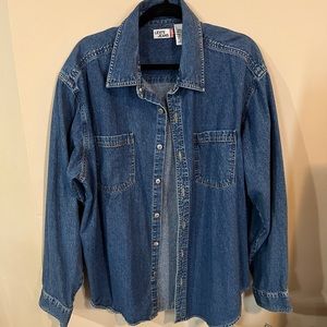 Levi’s Jeans Men’s Denim Button Down Long Sleeve Shirt